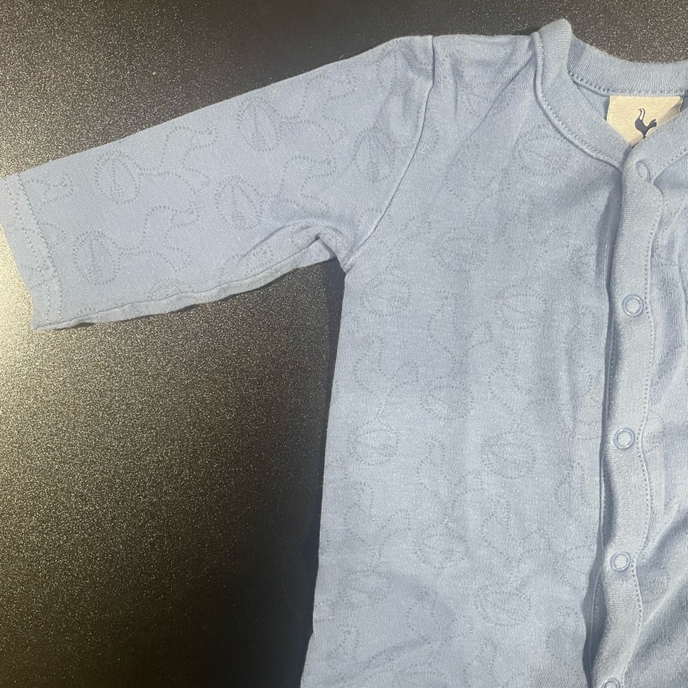 Official Tottenham Hotspur Blue Button Up Pajamas 3-6 mo. ⚽️🐓 - Picture 4 of 5